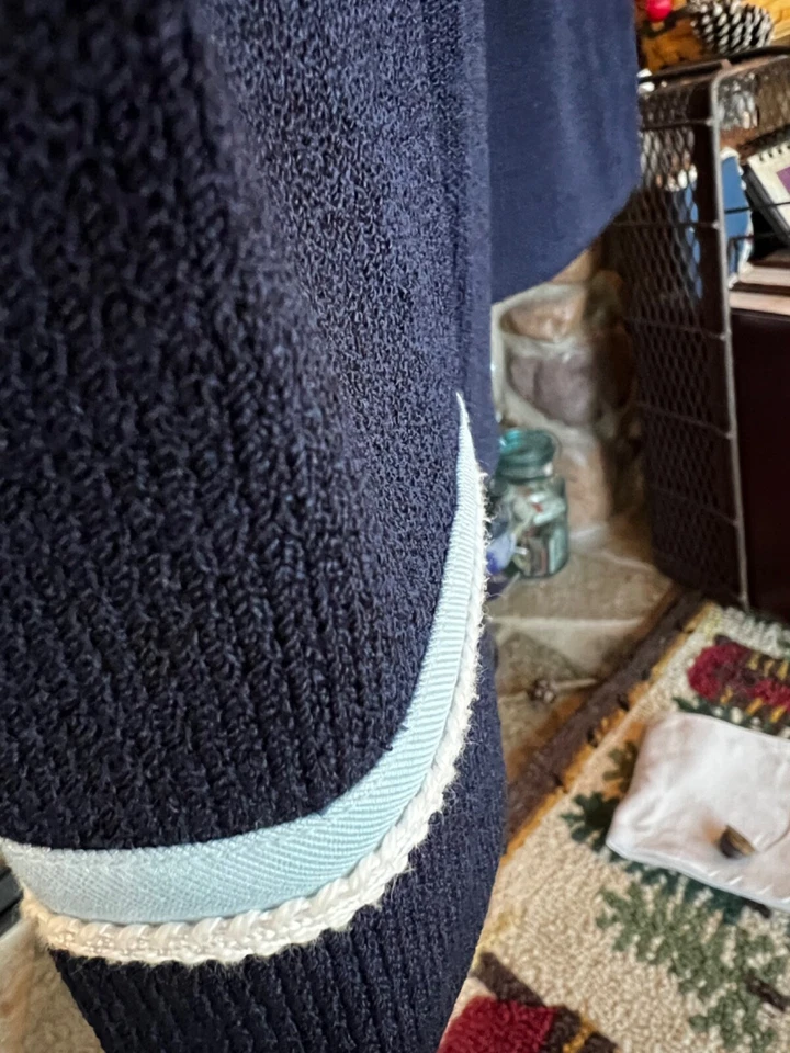 St. John Collection by Marie Gray Navy Blue Long Sleeve Zippered Jacket SZ 6 EUC - Image 4 of 4