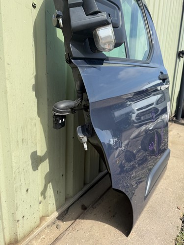 FORD TRANSIT CUSTOM 2012+ COMPLETE N/S Front Door Left Passenger in Chrome Blue - Picture 5 of 24
