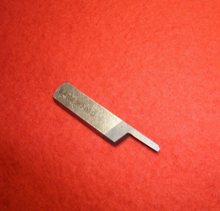 Ober/Untermesser für Juki MO 103......NN1 +
