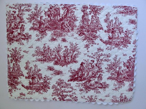 Set of 8 Reversible Toile Placemats in Red Toile and Black Toile Prints Ric Rac - Picture 9 of 15