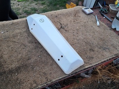 UNBEKANNTES MARKENMODELL OLDTIMER OLDTIMER MOTORRAD MOPED BEINSCHILD BEINSCHILD VERKLEIDUNG 5