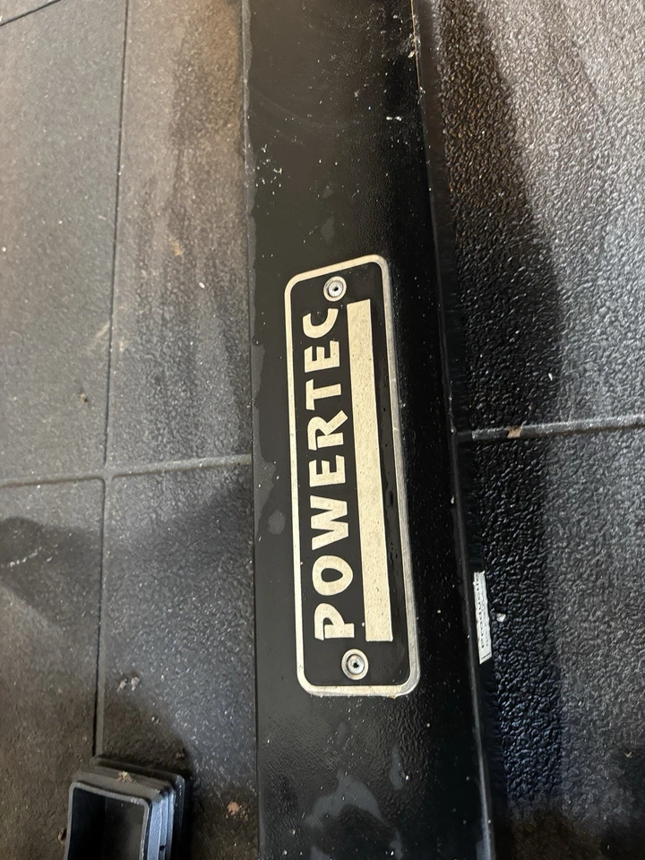 Powertec Strength Banco de Prensa de Banca Ajustable Olímpico, Usado, Recogida Local NY Foto 2 de 4