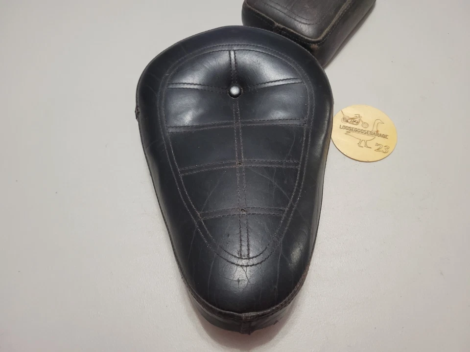 Harley Davidson Chopper Solo Assento de Mola Almofada Passageiro Pillion Pá Rígida - Imagem 2 de 4