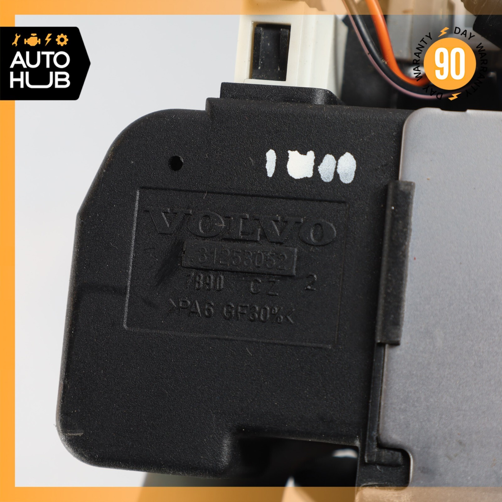 Aston Martin DB9 GT DBS Trunk Lid Lock Latch Actuator w/ Emergency Handle OEM 7k