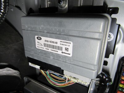 s-l400.jpg s-l400.jpg