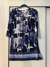 blue and white pattern dress