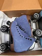 Sure Grip Boardwalk *Plus* Blueberry Suede roller skates size 7 fits women 8-8.5