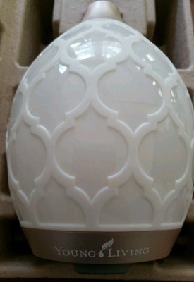 Young Living Essential Oils Desert Mist Diffuser Color Changing Light