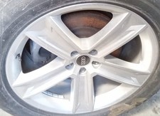 2021 Q8 OE Wheel 20x9 5 Spoke Audi