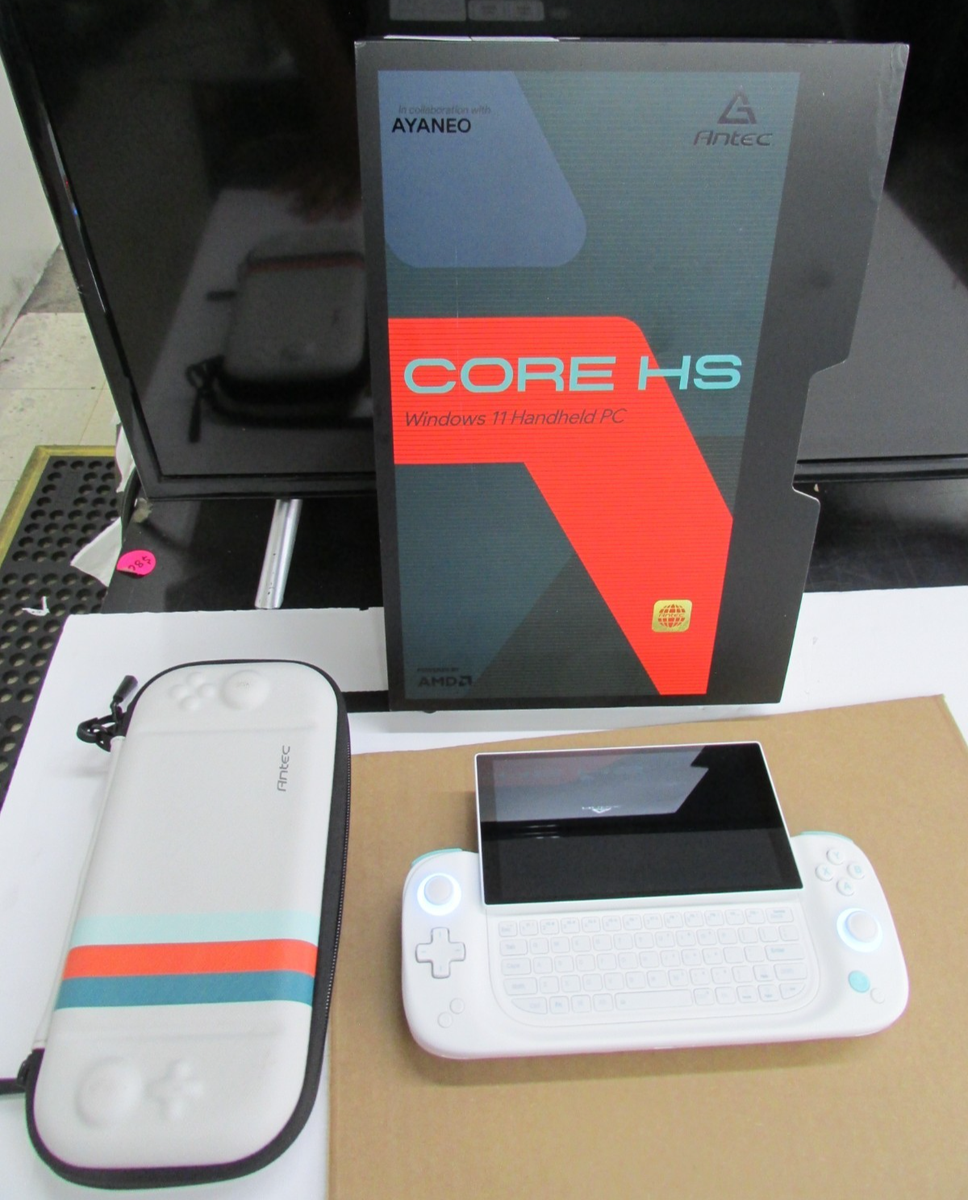 Windowsノート本体 Antec core hs 512gb(ayneo slide) Windowsノート本体 Antec core hs 512gb(ayneo slide) Antec Core HS