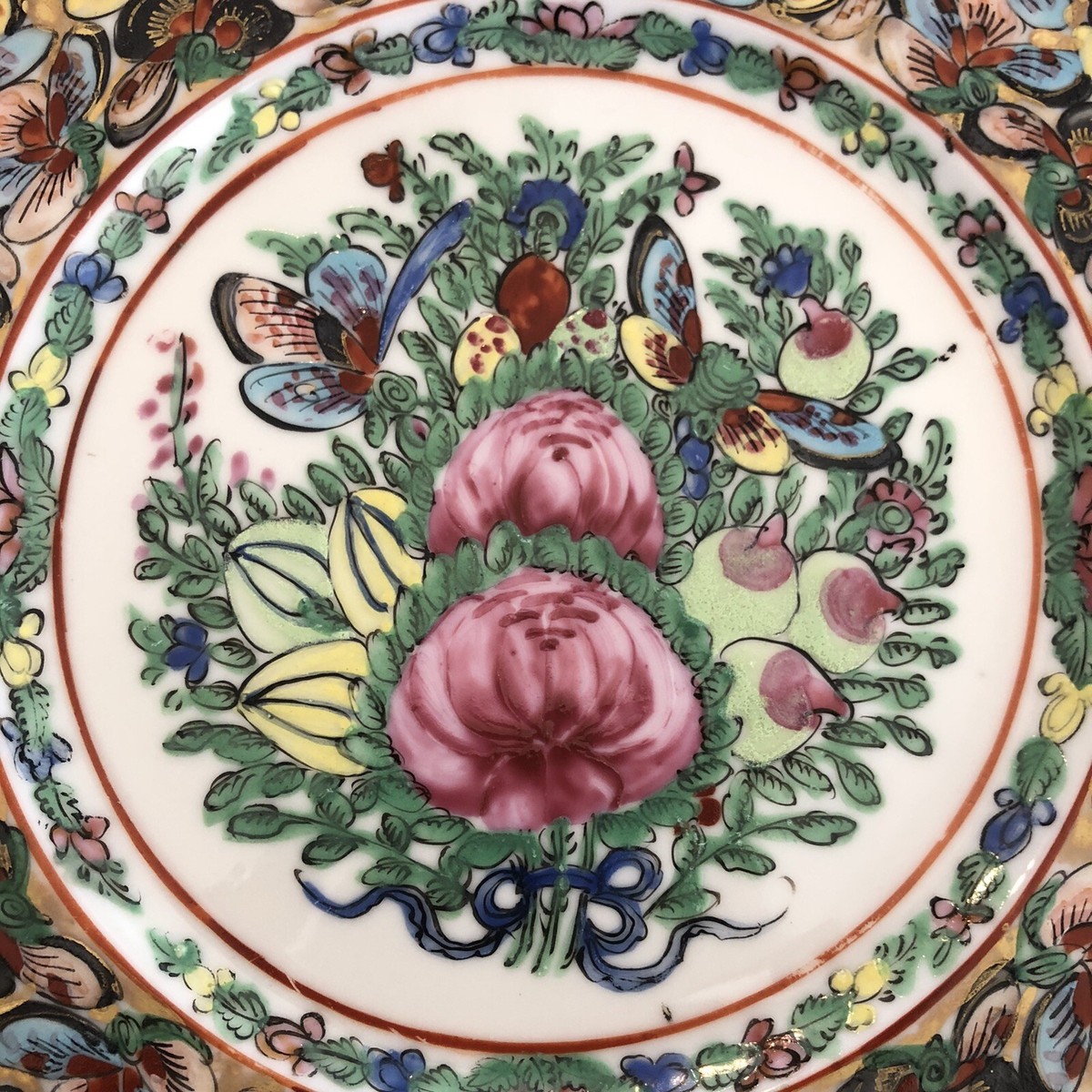 1920's 8.5” Famille Rose Medallion 1000 Butterflies Chinese Export