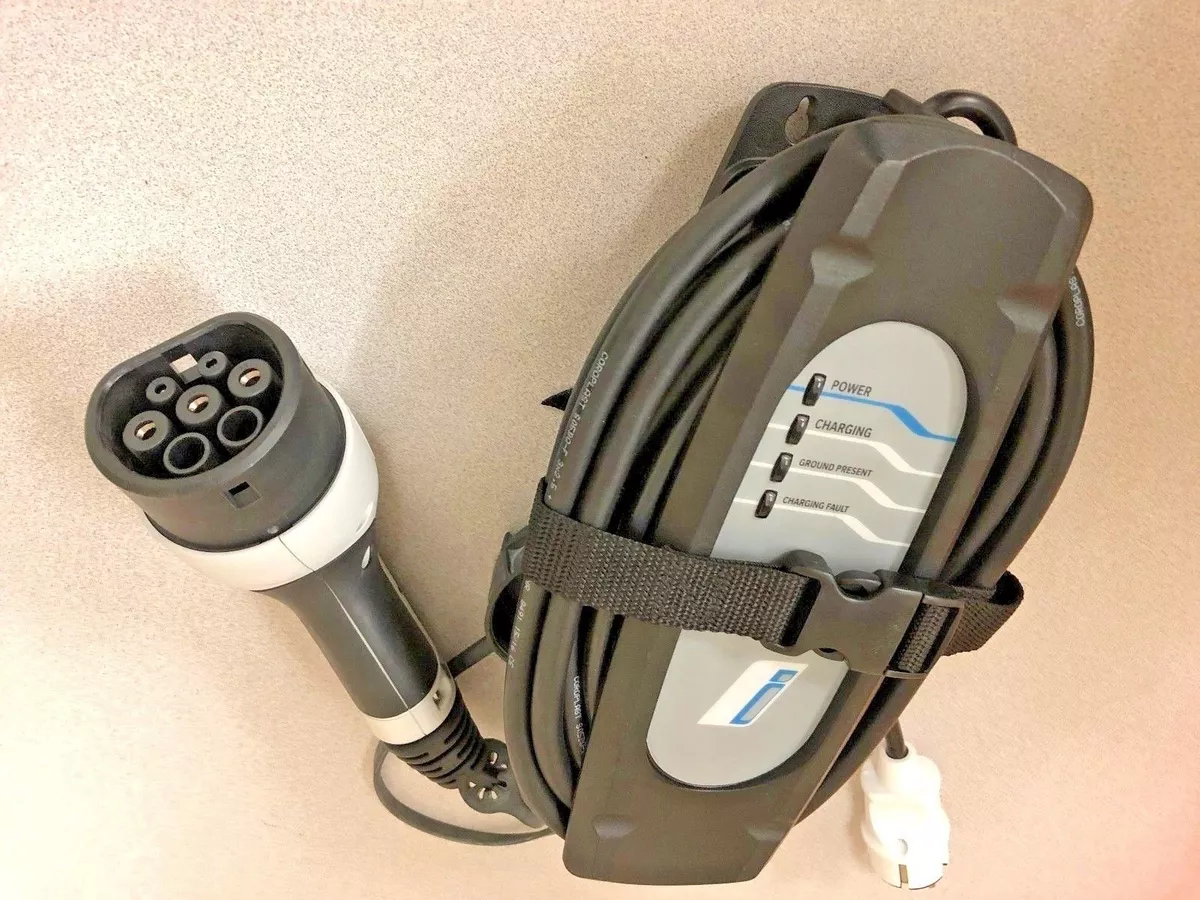 Bmw on sale 220v charger