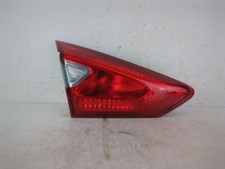 Nissan Pulsar 2014-2018 Rear/tail Light On Tailgate (passenger Side) 