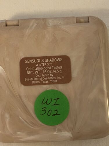 BEAUTICONTROL SENSUOUS SHADOWS Cool Eye-shadow Limestone, Clover, Birch, Walnut - Picture 3 of 4
