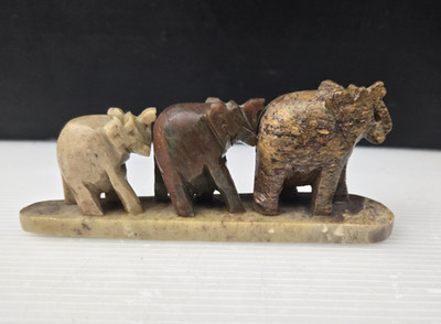 Hand Carved Soapstone Triple Elephants 3 Family Figurine Sculpture Trio on Base