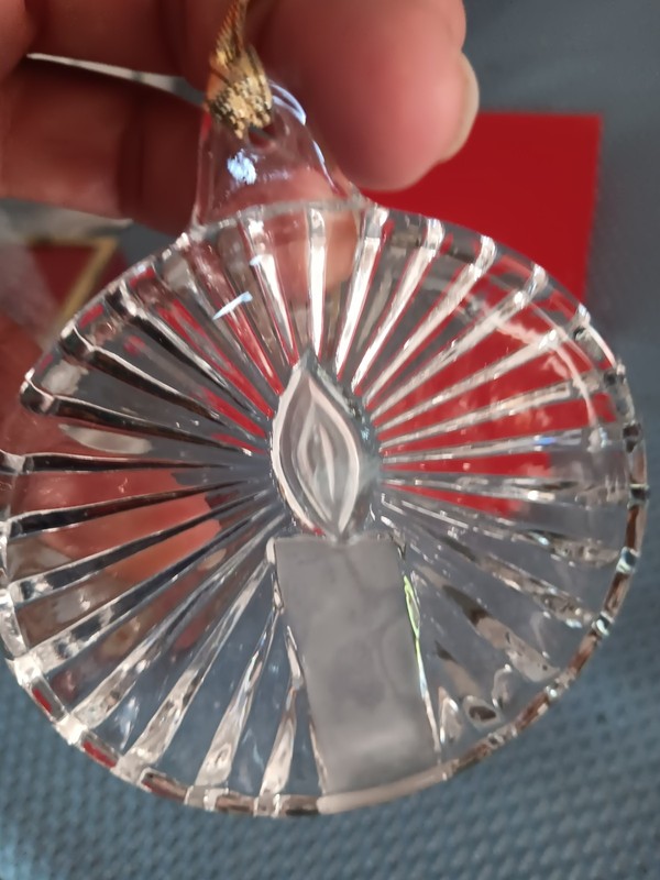 Mikasa NOEL crystal Christmas Ornament QQ190/525 clear flat disc candle design