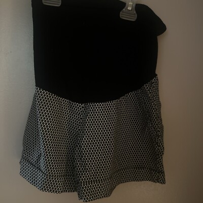 Maternity Shorts by Motherhood   Black/White  Size XS    EUC