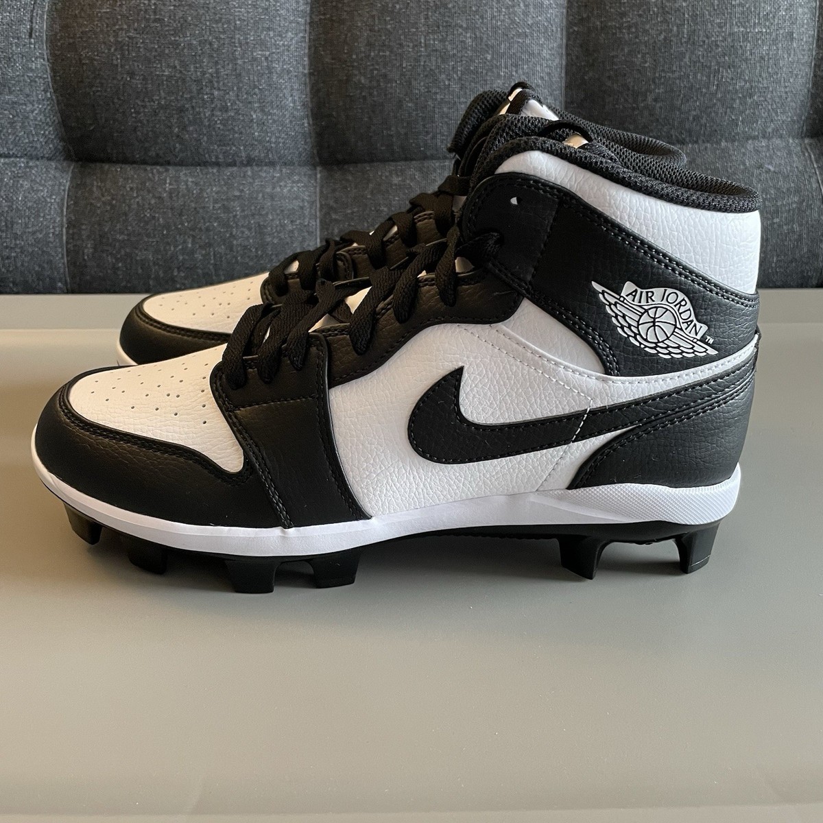 Air Jordan 1 Retro MCS Black White Baseball Cleats “Panda” Mens Sz