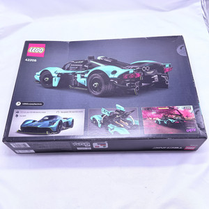 Image of LEGO Technic 42208 Aston Martin Valkyrie - Asphalt Legends Unite READ!