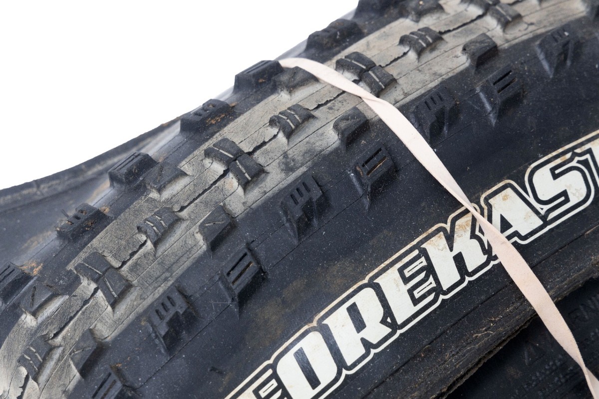 Maxxis Forekaster Tubeless Mountain Bike Tire 29 x 2.20