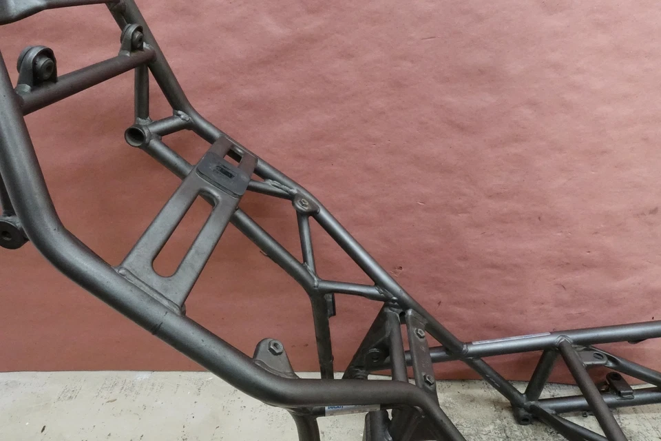 Cuadro principal Ducati Multistrada 1100 1100S 2007-2009 chasis Foto 4 de 4