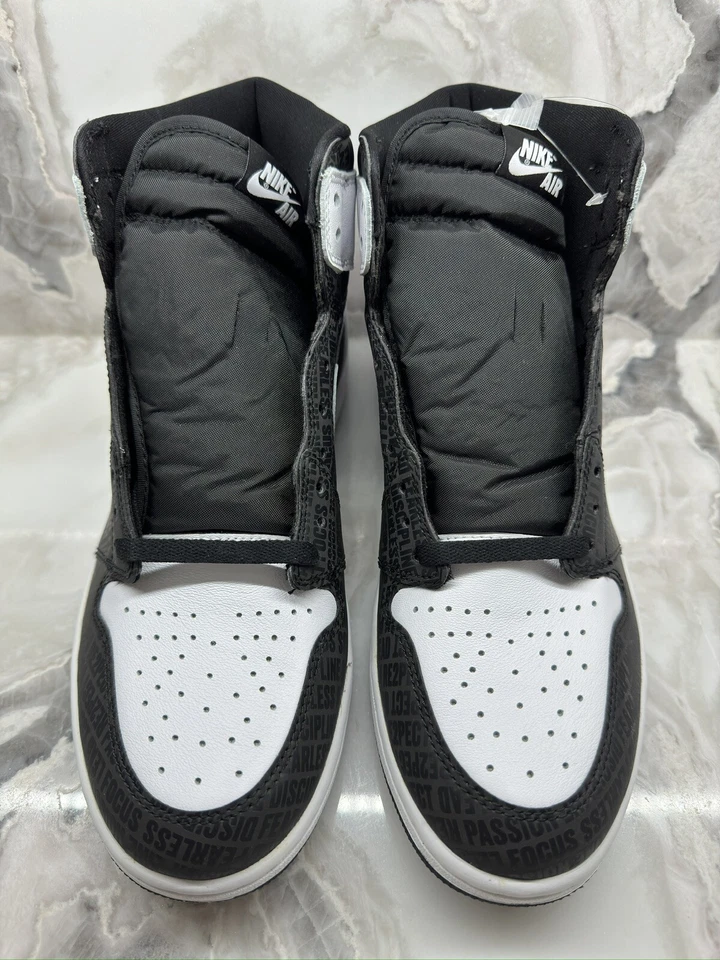 Nike Air Jordan 1 Retro OG High Yankees Derek Jeter Para hombres Talla 11.5 DS NUEVO 2017 Foto 2 de 4