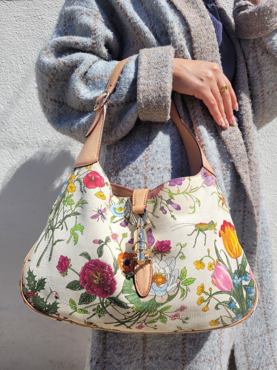 GUCCIベロアvintageバッグ✦ Vintage Gucci Jackie O Monogrammed Canvas and Leather Hobo