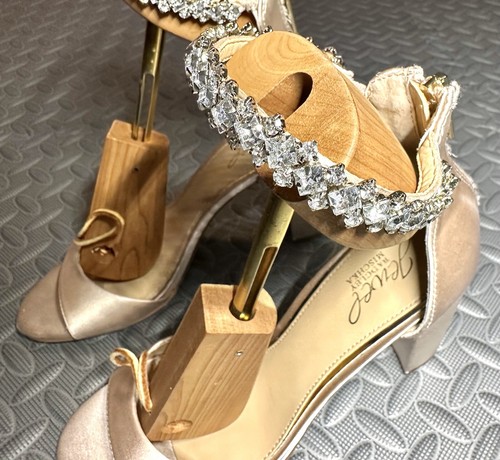 Jewel Badgley Mischka Louise women's textile Champagne Block heels sandal Sz 8.5 - Picture 4 of 11