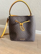 Michael Kors Medium Bucket Top Handle Crossbody Bag MK Signature