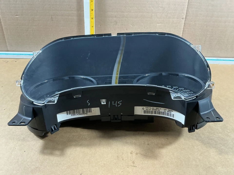 2006-2007 Mercury Mountaineer Speedometer Instrument Cluster 6L9T-10849-FC FABRICANTE DE EQUIPAMENTO ORIGINAL - Imagem 3 de 4