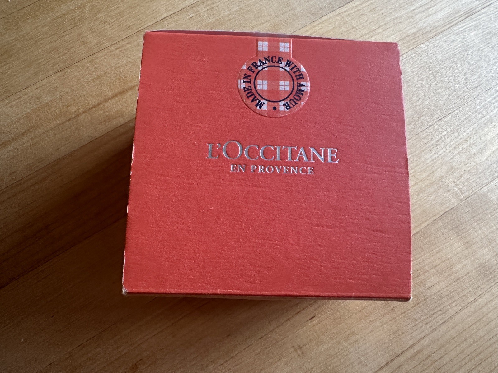 L'Occitane En Provence Radiance Face Scrub 75 ml Exfoliating Mask NIB Sealed