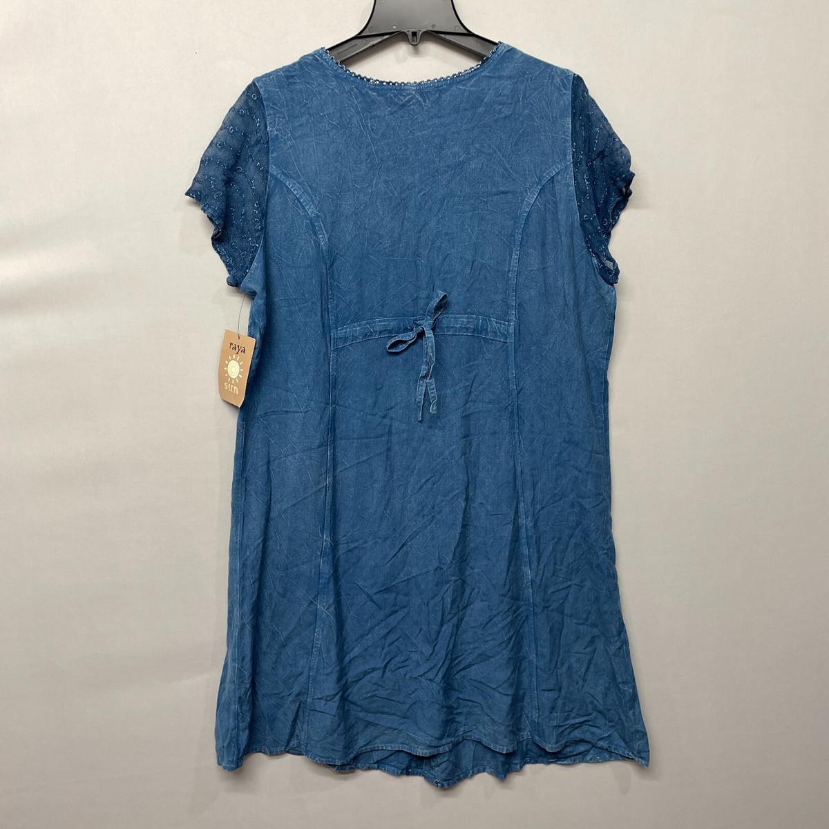 新品　birthdaybash RAYA FRONT BUTTON DRESS 新品 birthdaybash RAYA FRONT BUTTON DRESS RAYA FRONT BUTTON