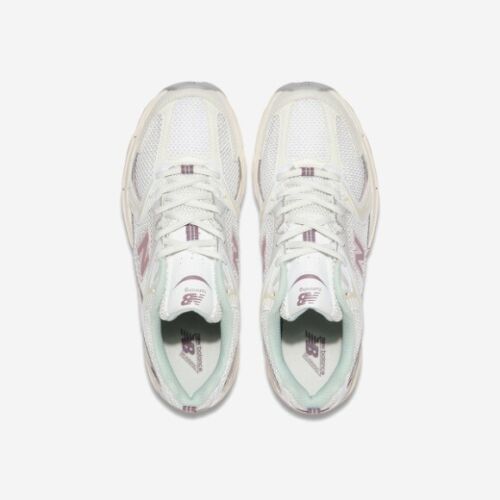 New Balance 530 - Blanco / U530NEB / Zapatos Tenis Envío Rápido - Imagen 4 de 5