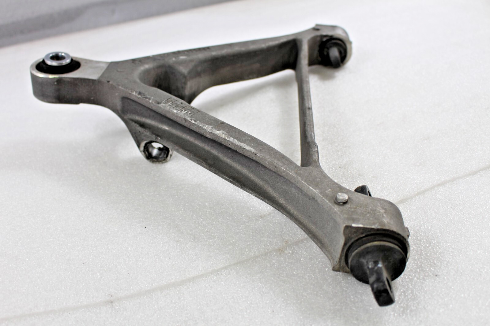 Ferrari 360, Front Lower Control Arm, Used, P/N 185078 s/c 200939