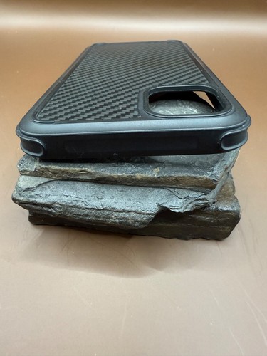 Pitaka Military grade phone cover for Apple Phone 11 pro max - Picture 4 of 8