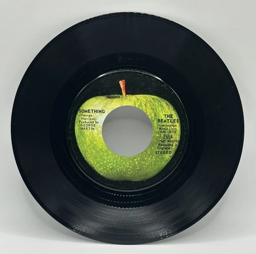Vinyl Record 45 RPM 7" The Beatles Something Apple Records – 2654 Canada 1969