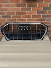 GENUINE AUDI Q3 SE BASIS BLACK FRONT GRILL 2019 - ONWARDS  83A 853 651 NJ/6
