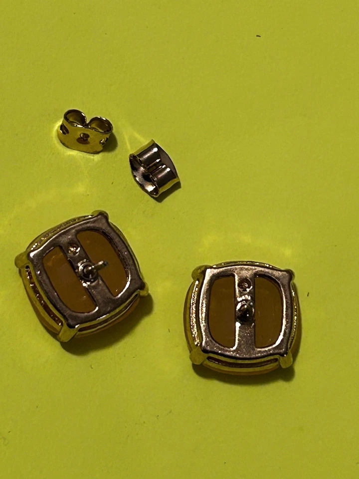 Aretes cuadrados Kate Spade NY corte cojín amarillo claro gotas de goma gema Foto 3 de 4