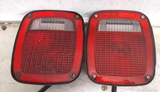 1991-1997 Jeep Wrangler Yj Tj Taillight Tail Light Pair Oem Both Sides Free Ship