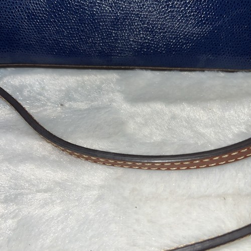 Borsa a tracolla Dooney & Bourke Pebble Grain Penny Dome blu navy - Foto 3 di 14