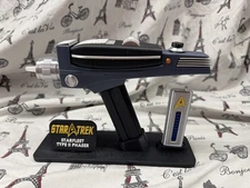 Star Trek TOS Phaser WITH STAND 3D PRINT