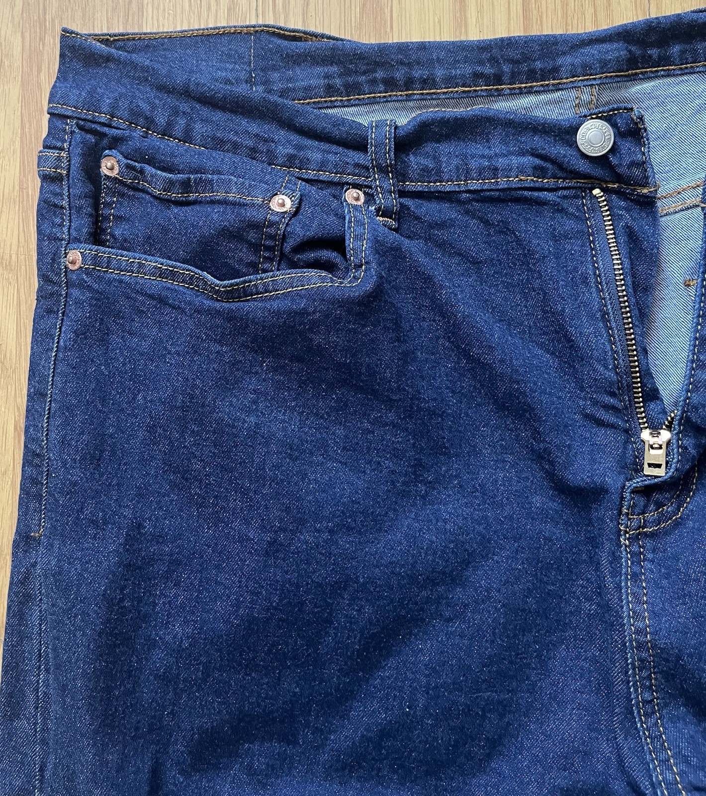 Picture 5 of 12