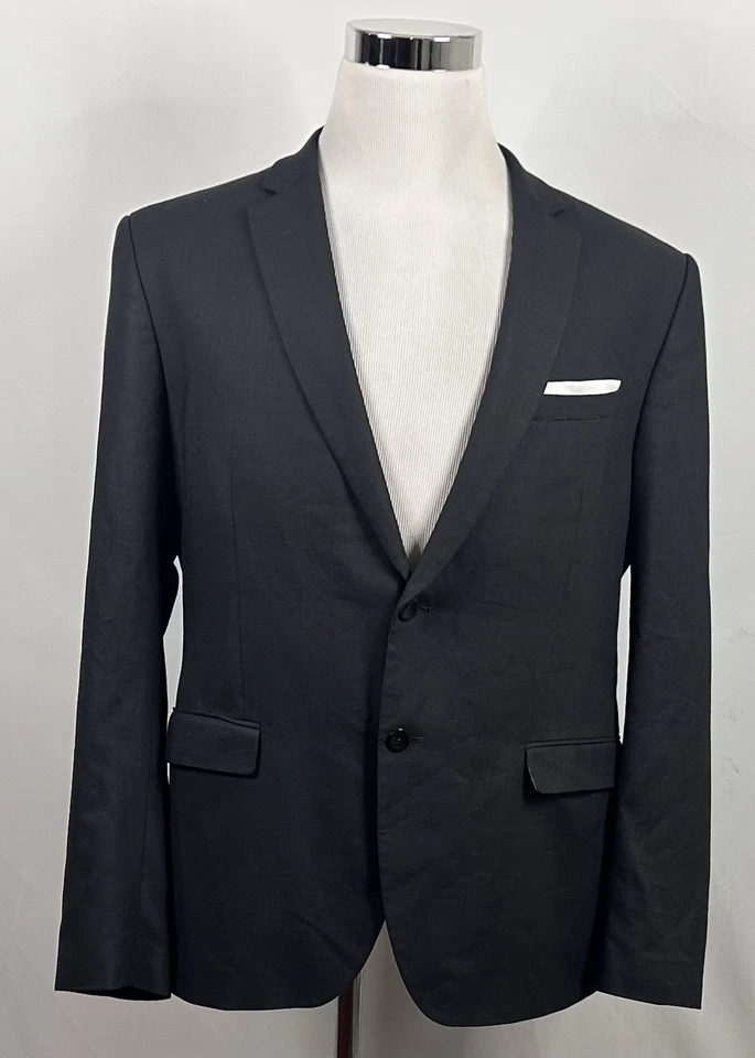 Abrigo Deportivo Zara Hombre 46R Gris Oscuro Dos Botones Doble Ventilación Mezcla Poliéster Foto 2 de 4