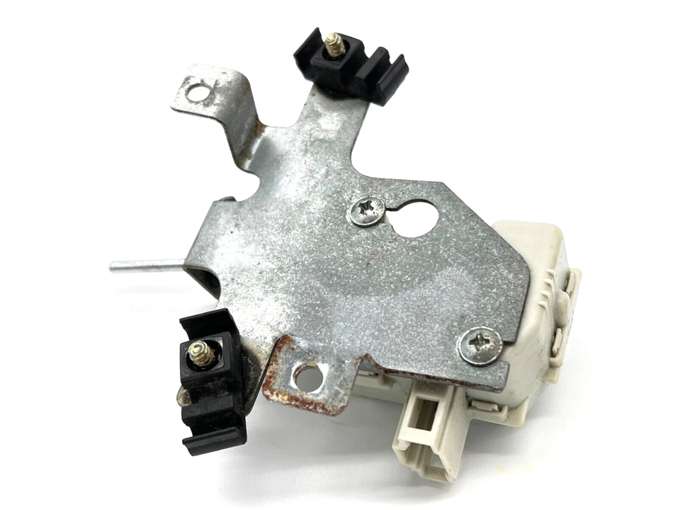 Actuador de liberación de puerta de llenado de combustible AUDI TT MK1 QUATTRO 2000-2006 8N7862159A OEM Foto 4 de 4