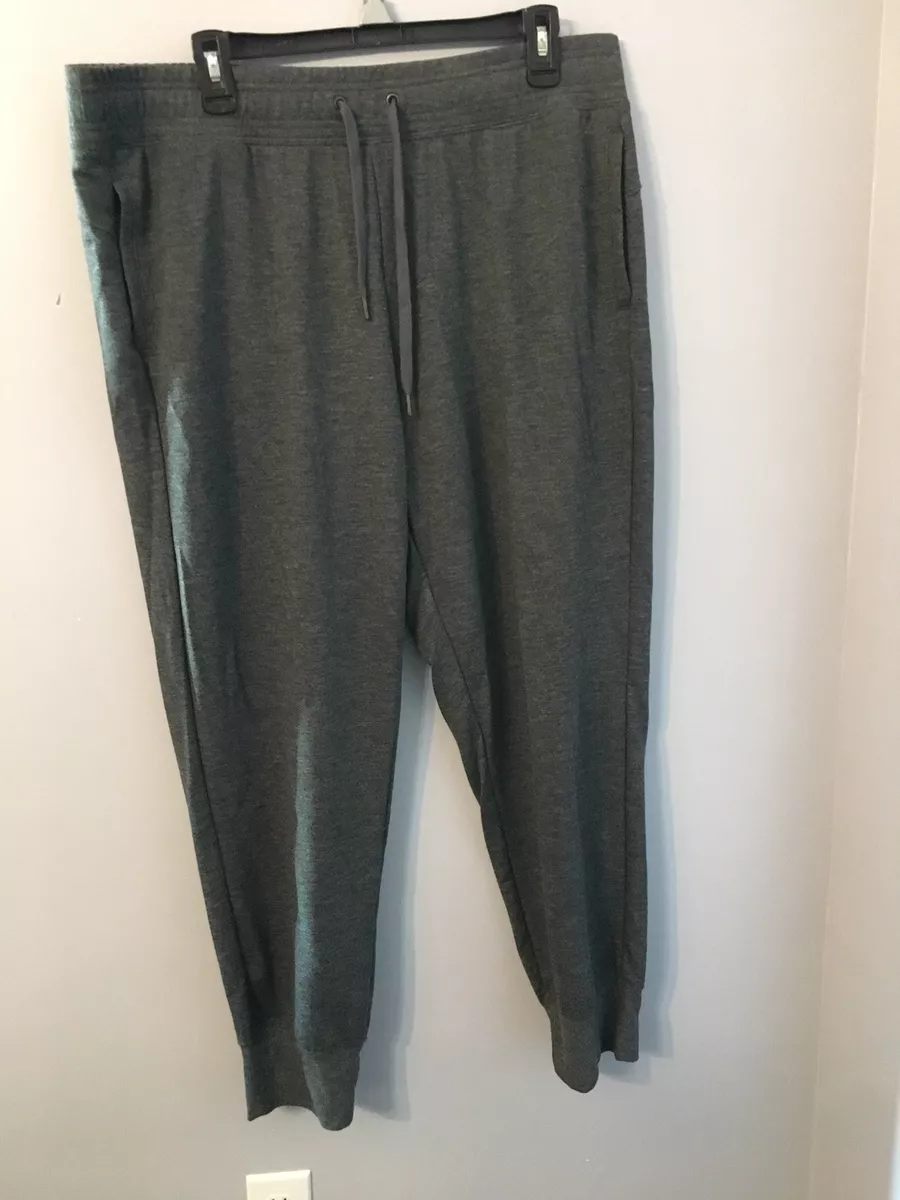 MEN'S TEK GEAR DRY TEK GRAY SWEAT PANTS - SZ XL