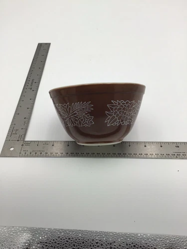 VINTAGE PYREX WOODLAND BROWN NESTING MIXING 1.5 QT. & 1.5 Pt Bowls 402 & 401