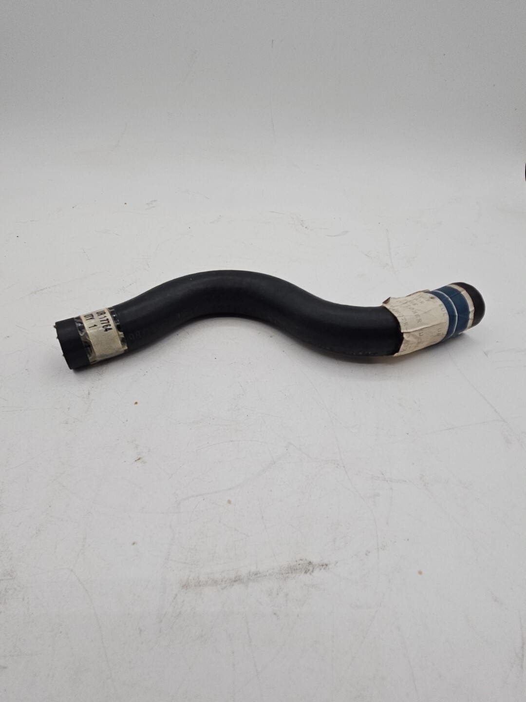 BENTLEY & ROLLS ROYCE-HEATER HOSE (Engine to tap) (UR17764)