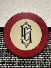(((NICE))) ANTIQUE USPC CREST AND SEAL CASINO CHIP POKER CHIP GAMBLING SC?