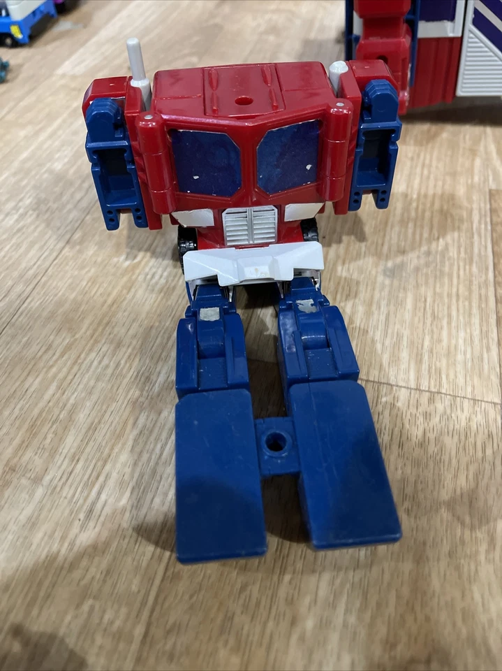 Vintage Optimus Prime Transformers 1987 Powermasters G1 Hasbro Truck - Imagem 2 de 4