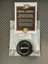 Game Used Anaheim Ducks Corey Perry Goal Puck - Ducks Auth